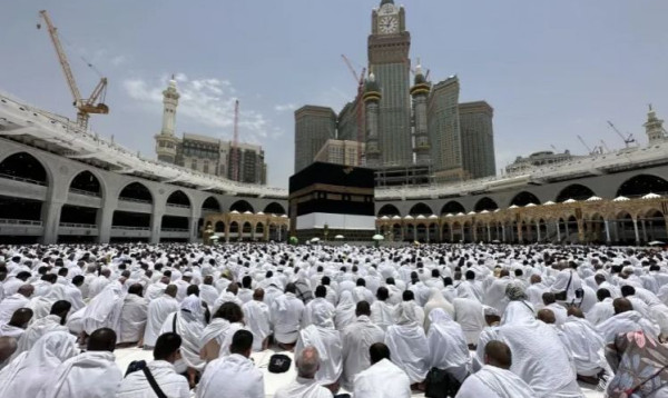 Largest Hajj pilgrimage in history begins in Saudi Arabia